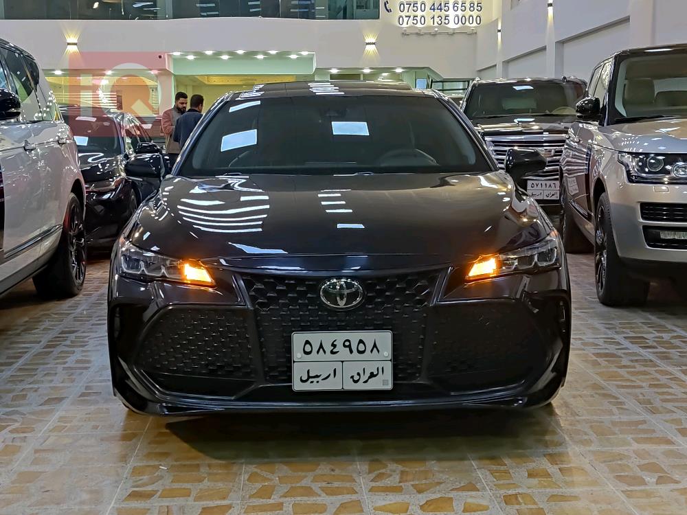 تۆیۆتا ئەڤەلۆن